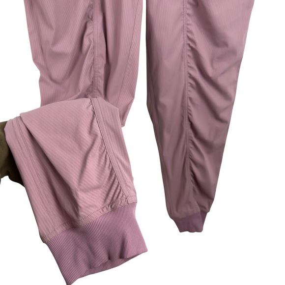 Lululemon Dance Studio Jogger Mid-Rise Frosted Mulberry Athletic Pants Size 8 - Picture 7 of 16